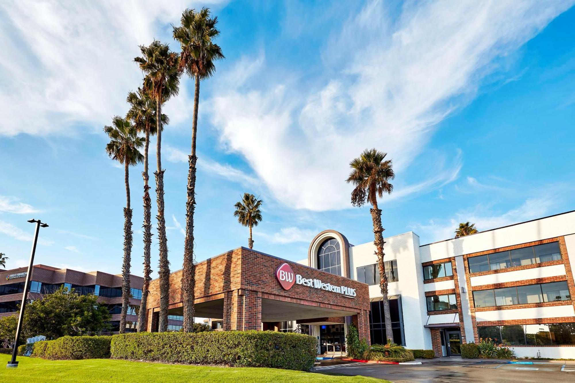 Best Western Plus Meridian Inn & Suites, Anaheim-Orange Exterior photo