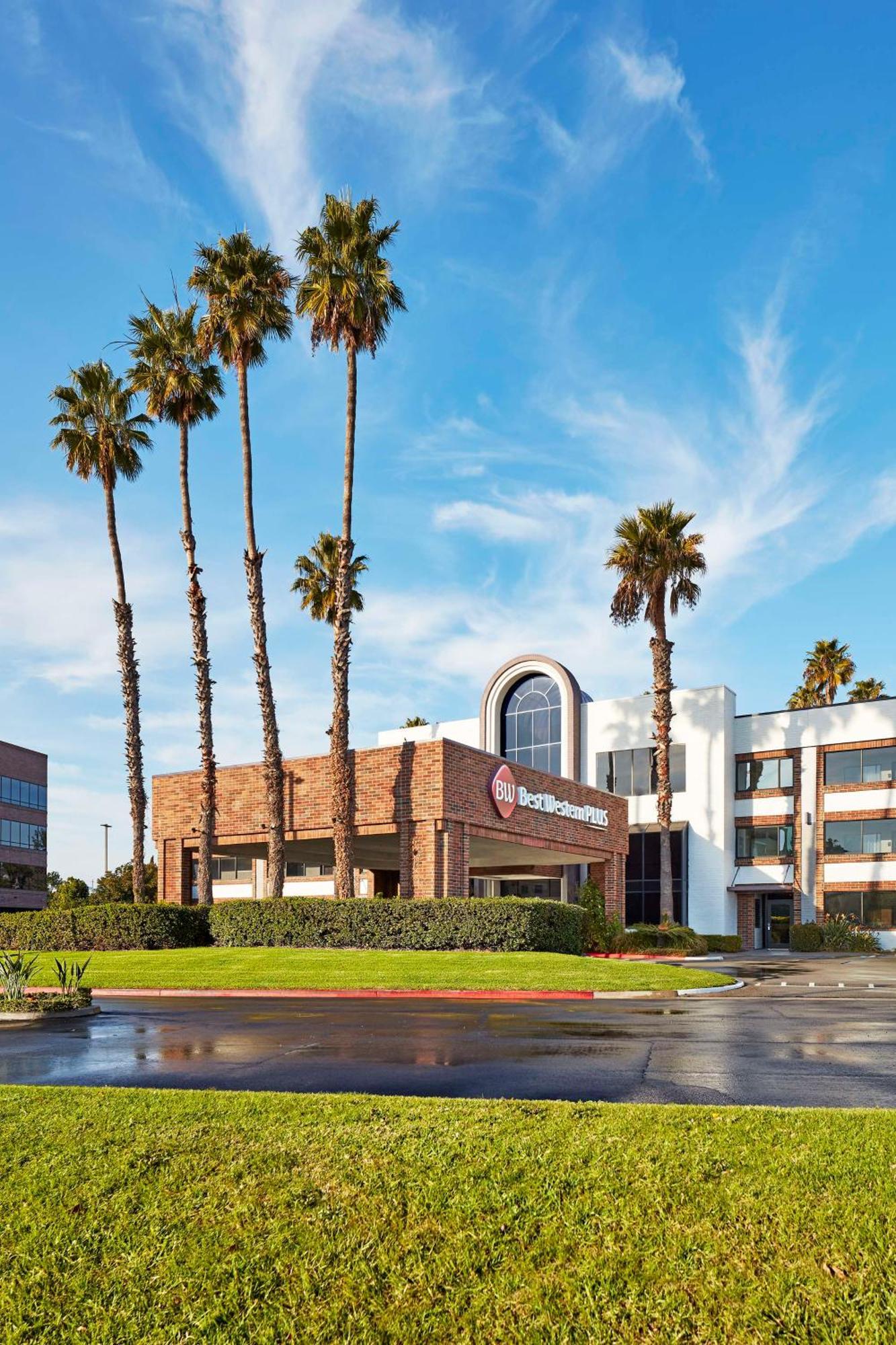 Best Western Plus Meridian Inn & Suites, Anaheim-Orange Exterior photo